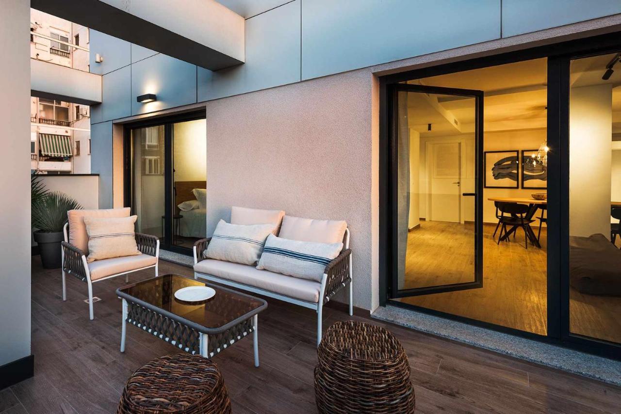 Apartamento Bguest Con Terraza アリカンテ エクステリア 写真
